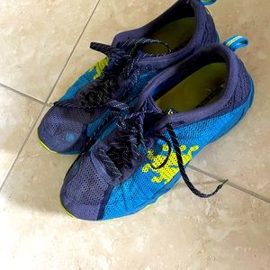 Icebug Mens Size 9.5 Mist RB9X Traction Trail Runner